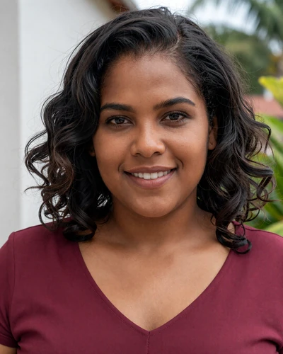 Luciana, 31, from Vieux Fort, Saint Lucia